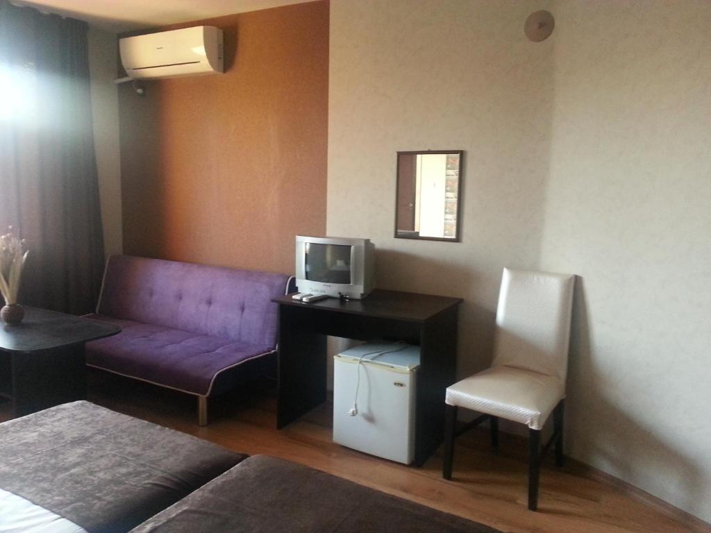 Hristovi Apartments & Studios Pomorie Room photo