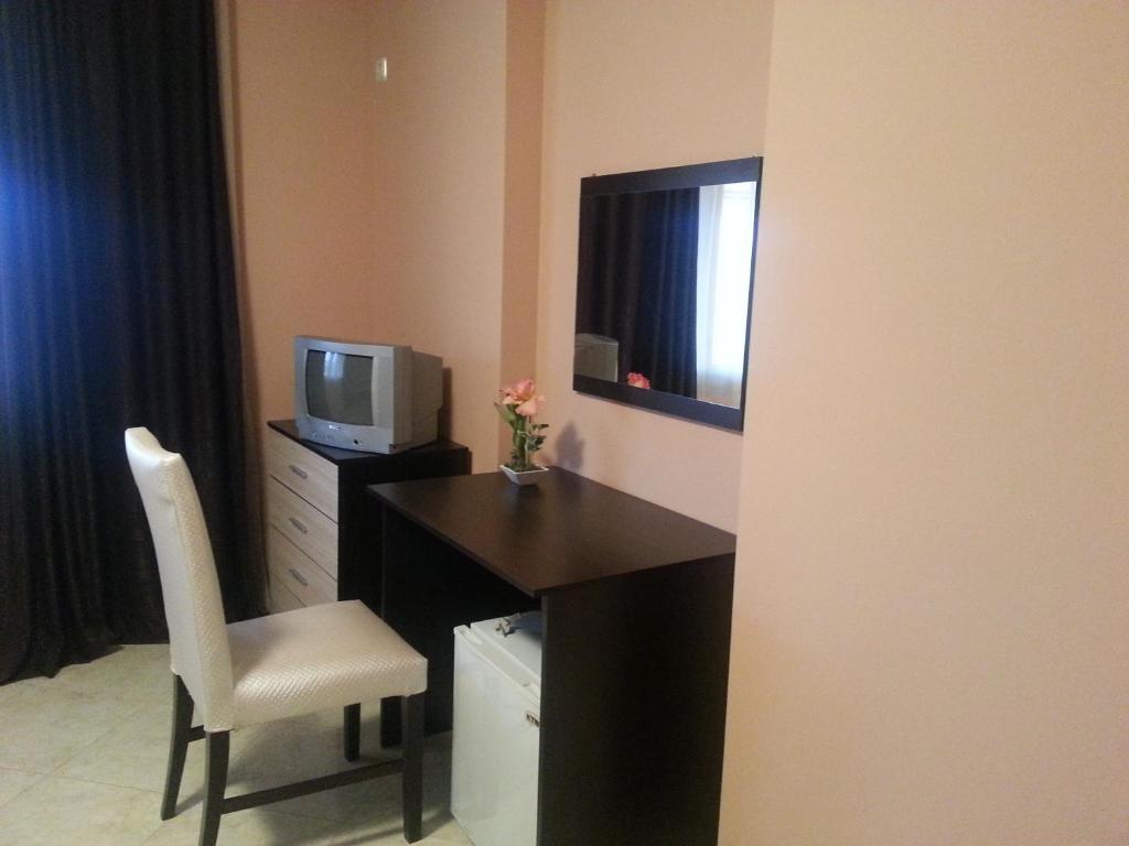 Hristovi Apartments & Studios Pomorie Room photo